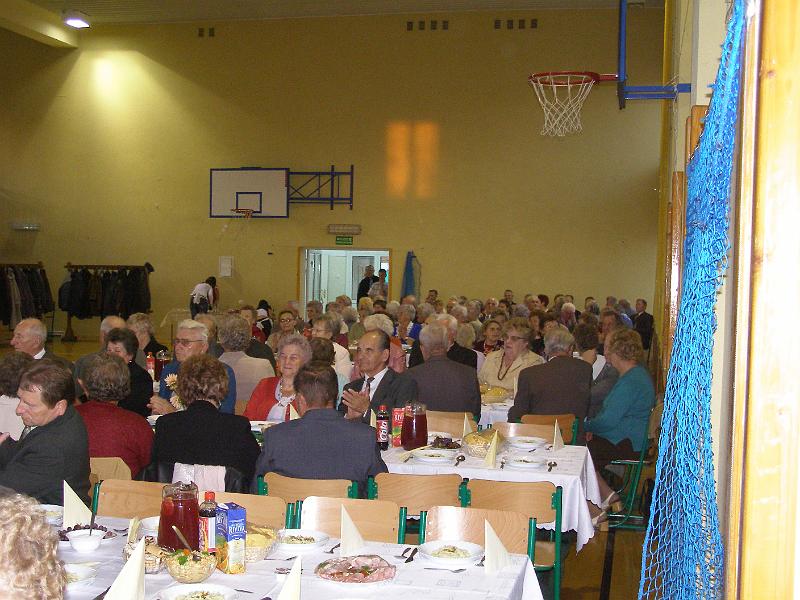 PA180071.JPG - W sali. Część oficjalna.